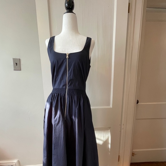 🌸8. Jcrew 4 tall navy dress
Cotton - Picture 7 of 11